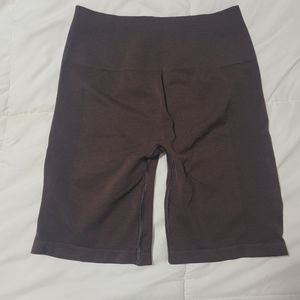 Alphalete biker shorts